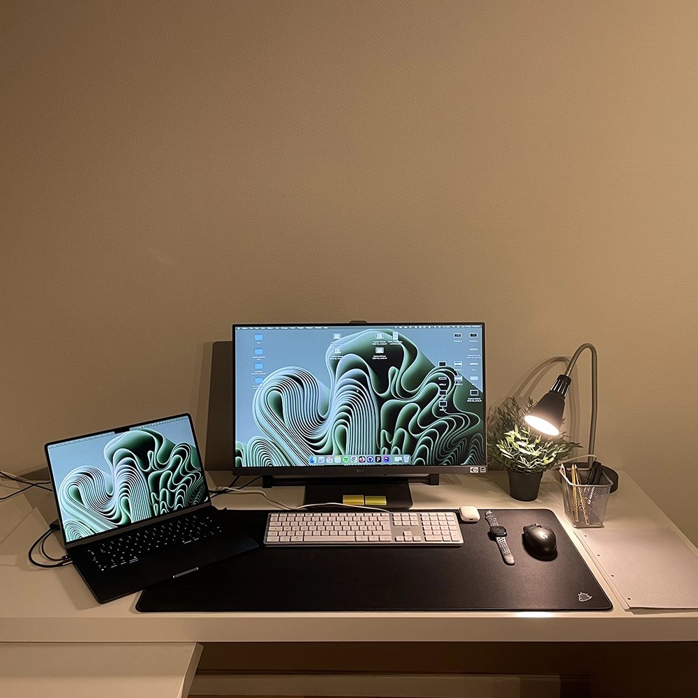 Photograph of my desk
