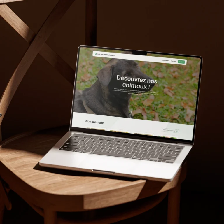 Présentation du site de présentation du refuge sur un ordinateur